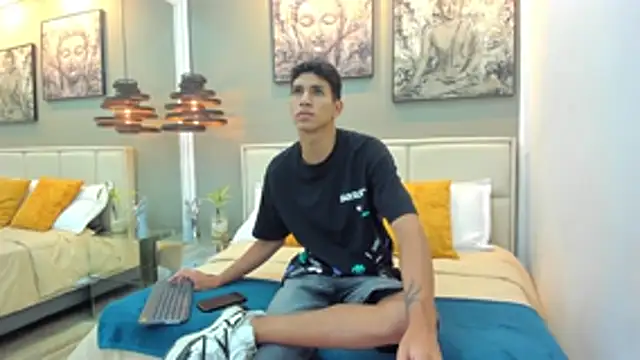 kieran derek online show from 11-07-25, 03:06