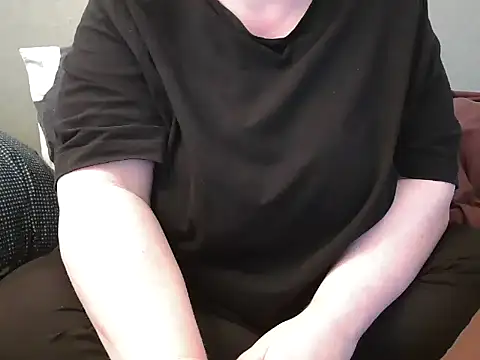 MarthaBriest online show from 03-10-25, 02:37