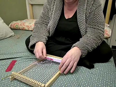 Snapshot of MarthaBriest chatting on 12-20-25, 04:58 MarthaBriest online show from 12-20-25, 04:58