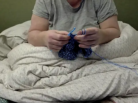 Snapshot of MarthaBriest chatting on 01-12-26, 01:55 MarthaBriest online show from 01-12-26, 01:55