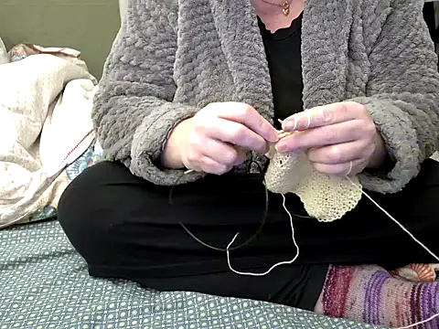 Snapshot of MarthaBriest chatting on 02-02-26, 04:22 MarthaBriest online show from 02-02-26, 04:22