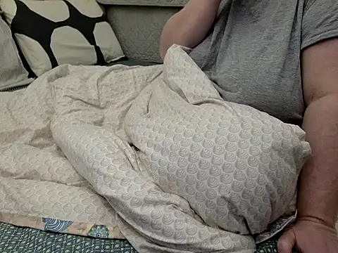 Snapshot of MarthaBriest chatting on 02-04-26, 04:40 MarthaBriest online show from 02-04-26, 04:40