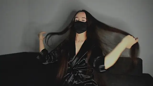 AngelinaAdderly online show from 04-17-26, 07:17