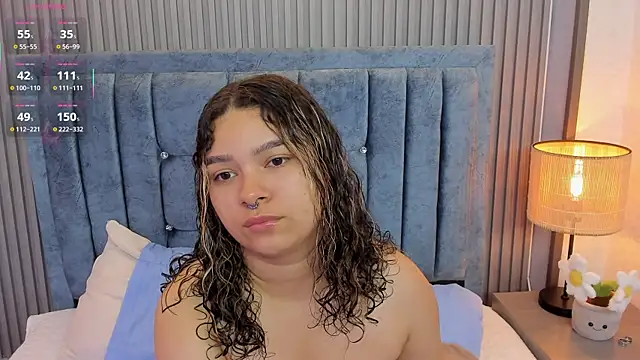 pretty sunlight  online show from 07-30-26, 12:31