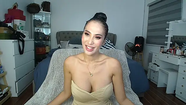 Snapshot of aya_saki chatting on 03-06-26, 10:34 aya saki online show from 03-06-26, 10:34