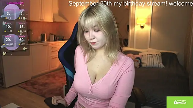 Snapshot of twinkle_toes_ chatting on 09-17-25, 03:57 twinkle toes online show from 09-17-25, 03:57