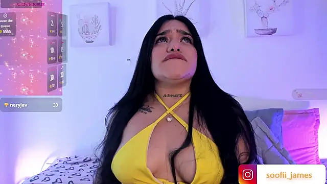 Snapshot of Sofi-James chatting on 01-02-25, 07:12 Sofi-James online show from 01-02-25, 07:12