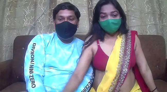 Snapshot of HottestSonya chatting on 02-25-25, 06:31 HottestSonya online show from 02-25-25, 06:31