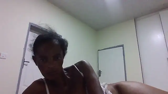 Snapshot of sweets_80 chatting on 12-01-25, 12:37 sweets 80 online show from 12-01-25, 12:37