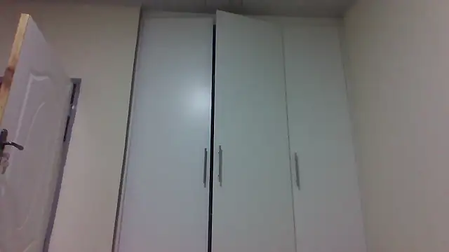 Snapshot of sweets_80 chatting on 12-19-25, 09:55 sweets 80 online show from 12-19-25, 09:55