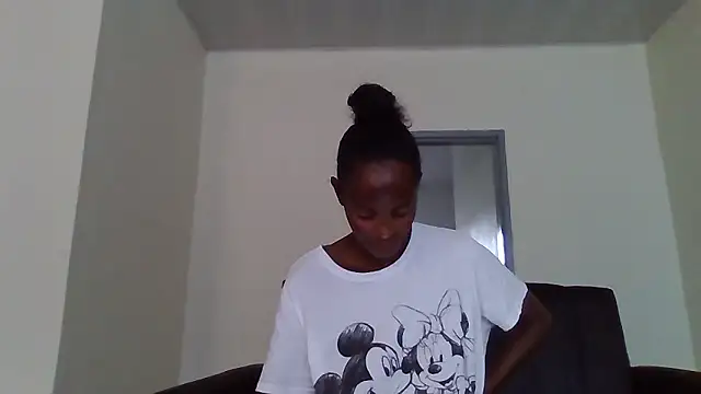 Snapshot of sweets_80 chatting on 01-10-26, 01:02 sweets 80 online show from 01-10-26, 01:02