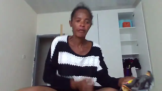 Snapshot of sweets_80 chatting on 01-13-26, 10:31 sweets 80 online show from 01-13-26, 10:31