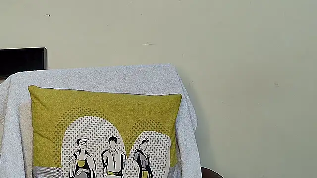 MIss-Naina online show from 11-26-25, 08:37