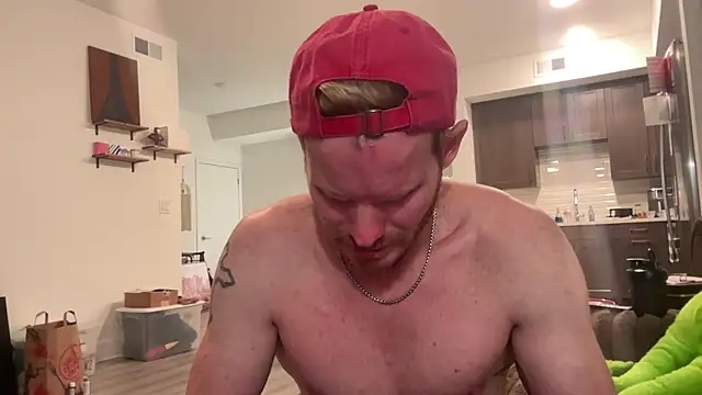 Snapshot of crossfitterguy87 chatting on 03-10-26, 11:43 crossfitterguy87 online show from 03-10-26, 11:43