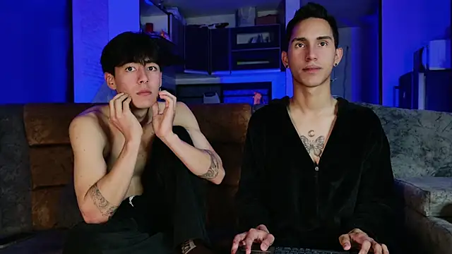 Snapshot of MillersKink chatting on 03-16-25, 11:57 MillersKink online show from 03-16-25, 11:57