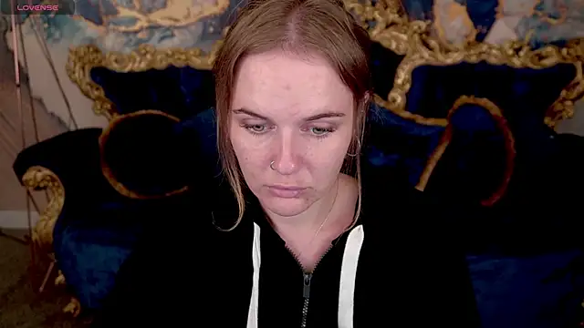 MaribelRiverr  online show from 07-26-26, 05:48