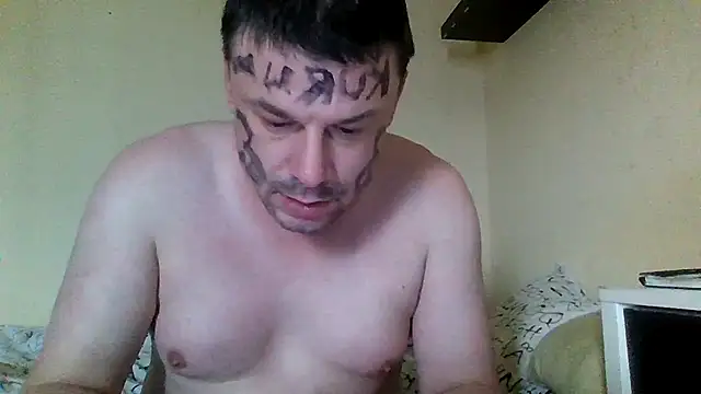 Snapshot of suka190388 chatting on 10-08-25, 11:30 suka190388 online show from 10-08-25, 11:30