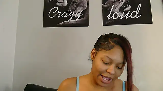 Snapshot of exotic__couple chatting on 01-20-25, 03:28 exotic  couple online show from 01-20-25, 03:28