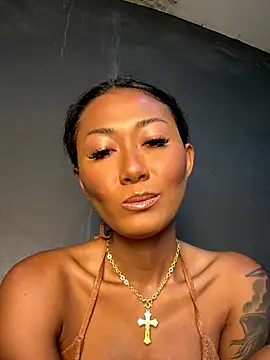 Snapshot of thai-dreamgirl chatting on 09-29-25, 11:09 thai-dreamgirl online show from 09-29-25, 11:09