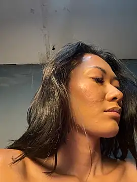 Snapshot of thai-dreamgirl chatting on 10-12-25, 08:19 thai-dreamgirl online show from 10-12-25, 08:19