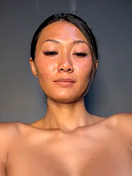 Snapshot of thai-dreamgirl chatting on 10-17-25, 12:19 thai-dreamgirl online show from 10-17-25, 12:19