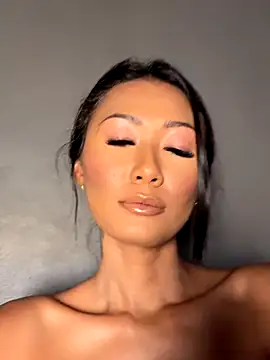 Snapshot of thai-dreamgirl chatting on 10-28-25, 11:25 thai-dreamgirl online show from 10-28-25, 11:25