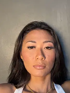 Snapshot of thai-dreamgirl chatting on 11-04-25, 11:37 thai-dreamgirl online show from 11-04-25, 11:37