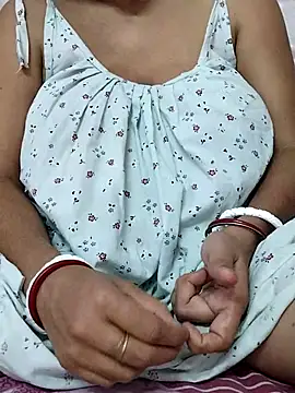 miss-Riy online show from 11-11-25, 04:29