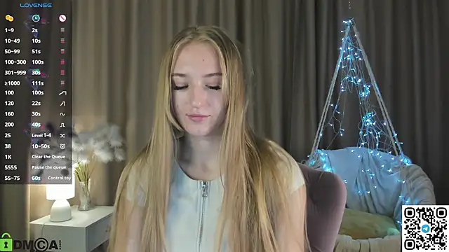 Snapshot of Stacy_River chatting on 10-09-25, 09:29 Stacy River online show from 10-09-25, 09:29