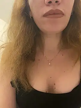 Snapshot of EvaRush chatting on 12-12-24, 09:26 EvaRush online show from 12-12-24, 09:26