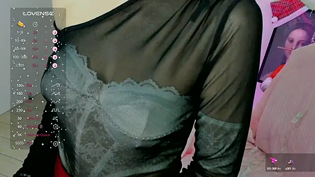 Snapshot of Fire_Bestie chatting on 12-09-24, 01:45 Fire Bestie online show from 12-09-24, 01:45