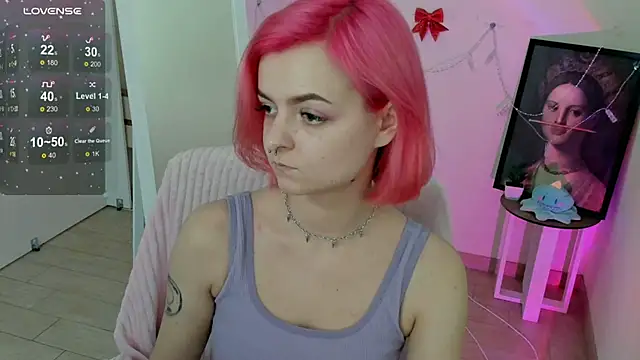Snapshot of Fire_Bestie chatting on 02-03-25, 01:19 Fire Bestie online show from 02-03-25, 01:19