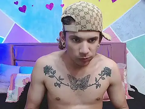 tylor boy online show from 10-05-25, 04:11