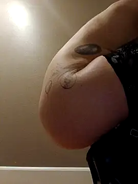 Snapshot of Ashphroditegemini chatting on 03-04-25, 06:47 Ashphroditegemini online show from 03-04-25, 06:47