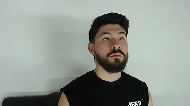 Snapshot of Galit_g chatting on 11-23-25, 10:20 Galit g online show from 11-23-25, 10:20