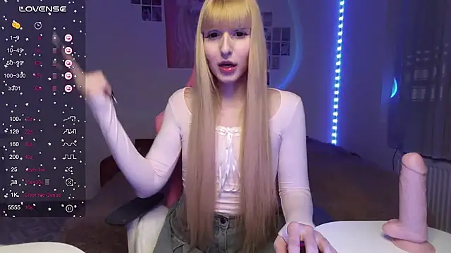 Snapshot of joy_pretty chatting on 01-22-25, 08:59 joy pretty online show from 01-22-25, 08:59