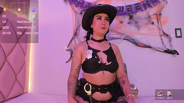 AntonellaQueenn online show from 10-18-25, 11:11