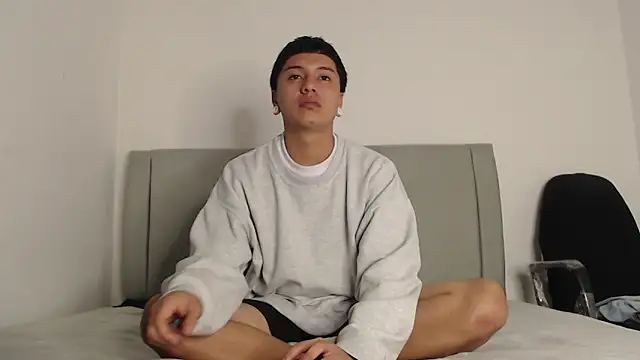 alex-lover online show from 04-24-26, 06:21