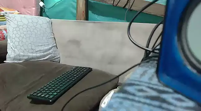 mom son dirty online show from 03-13-25, 12:05