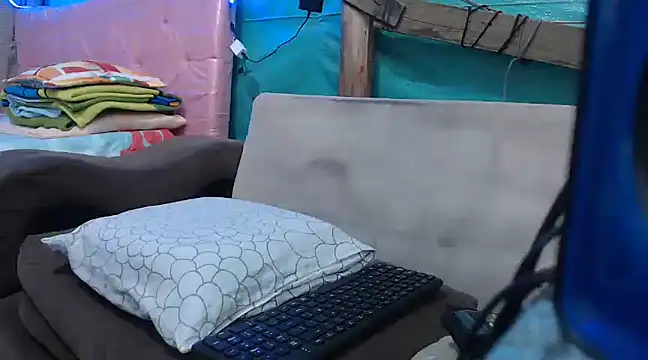 mom son dirty online show from 03-13-25, 02:44