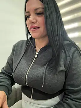Snapshot of Milff_parkerrr chatting on 01-14-25, 03:15 Milff parkerrr online show from 01-14-25, 03:15