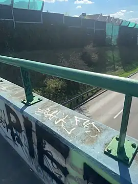 Tomkitomkii online show from 04-18-26, 01:26