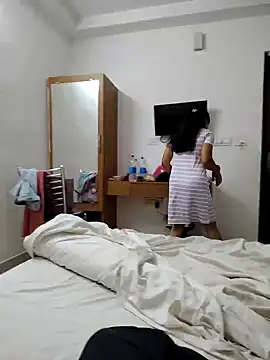 Snapshot of Palak_4u chatting on 12-11-24, 03:45 Palak 4u online show from 12-11-24, 03:45