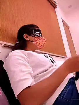 Snapshot of Palak_4u chatting on 12-28-24, 03:58 Palak 4u online show from 12-28-24, 03:58