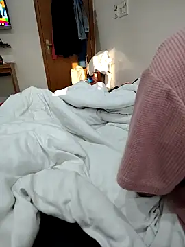 Snapshot of Palak_4u chatting on 01-12-25, 02:14 Palak 4u online show from 01-12-25, 02:14