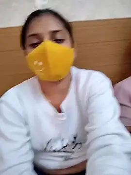 Snapshot of Palak_4u chatting on 01-31-25, 10:42 Palak 4u online show from 01-31-25, 10:42