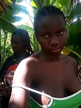 Snapshot of Black_juicy24 chatting on 01-02-25, 11:41 Black juicy24 online show from 01-02-25, 11:41
