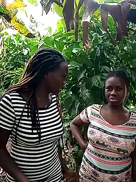 Snapshot of Black_juicy24 chatting on 02-05-25, 02:05 Black juicy24 online show from 02-05-25, 02:05