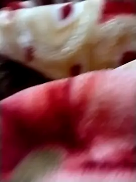 Snapshot of rohitlov150 chatting on 11-19-25, 01:49 rohitlov150 online show from 11-19-25, 01:49