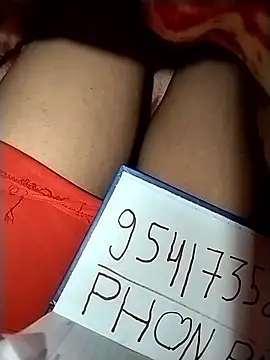 Snapshot of rohitlov150 chatting on 01-12-26, 08:58 rohitlov150 online show from 01-12-26, 08:58